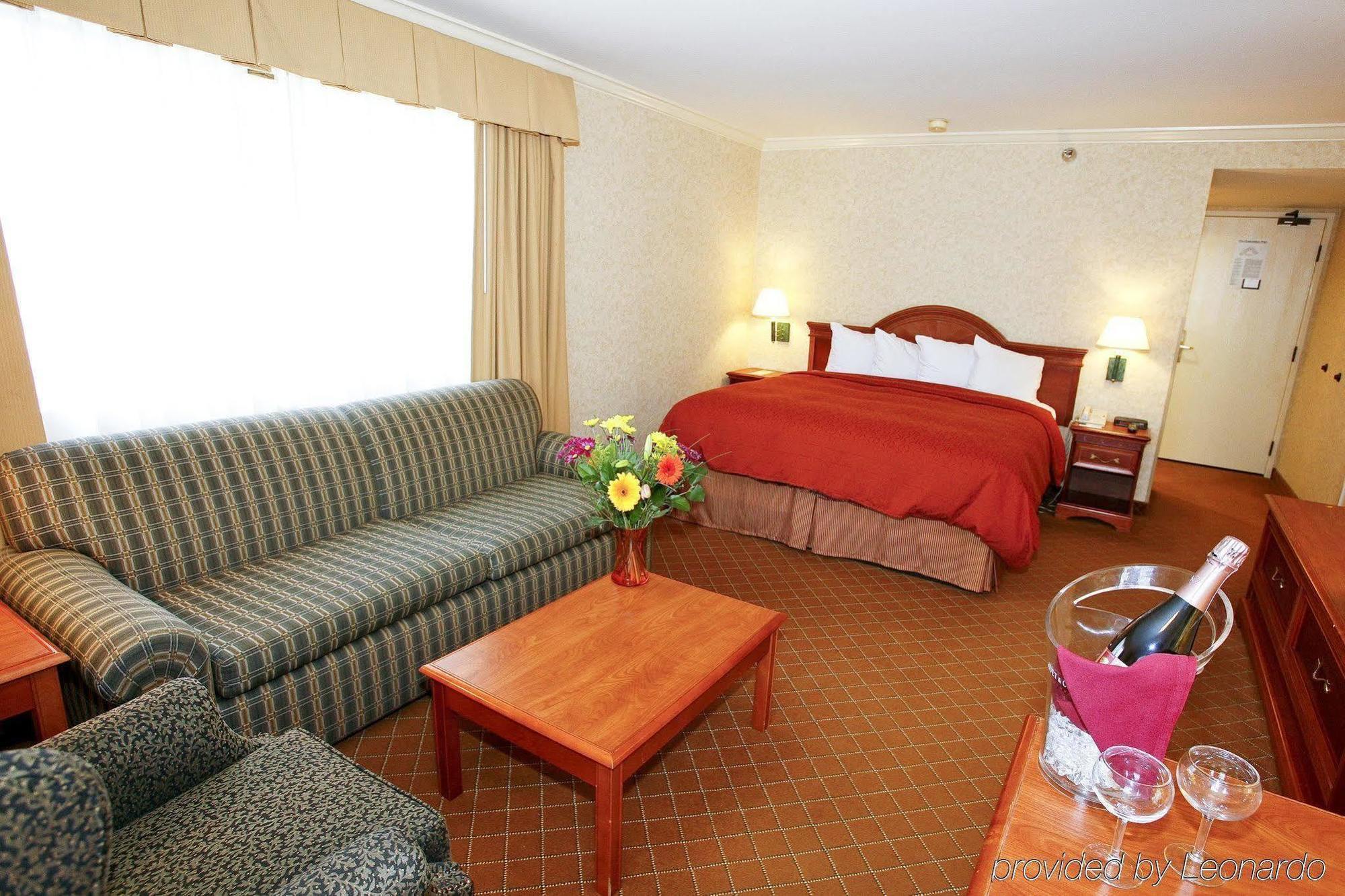 Holiday Inn Express Port Hueneme By Ihg Pokoj fotografie